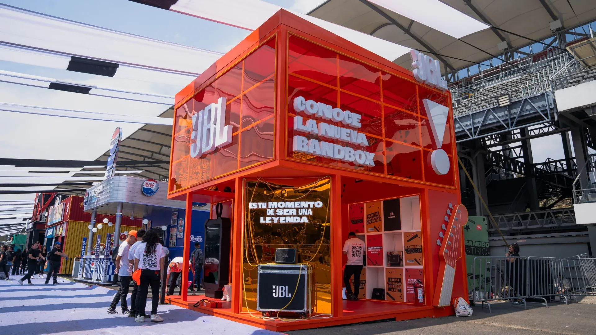 JBL, foto 2